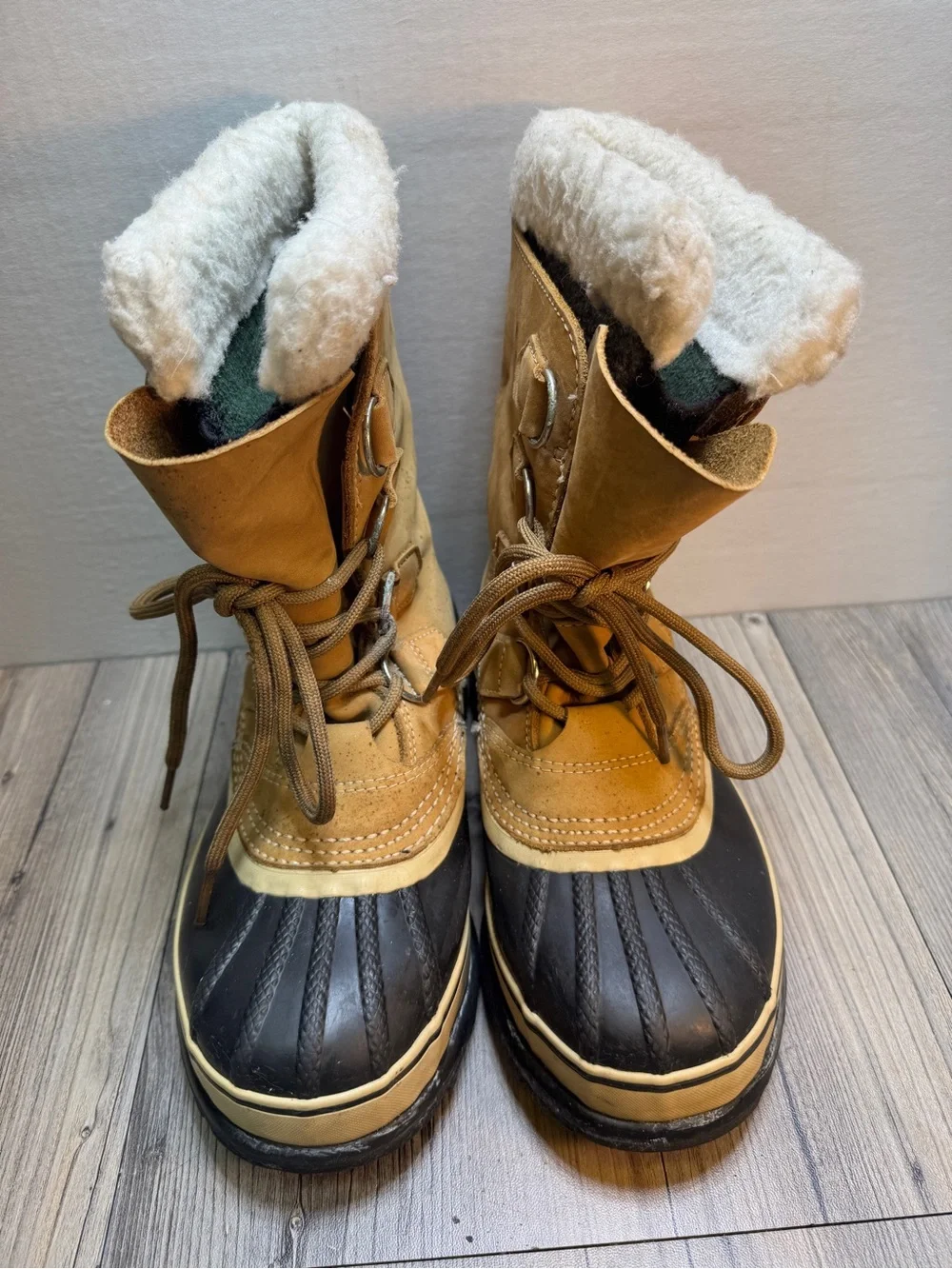 SOREL Caribou Tan Leather Black Rubber Insulated Snow Duck Boots Women’s Size 6